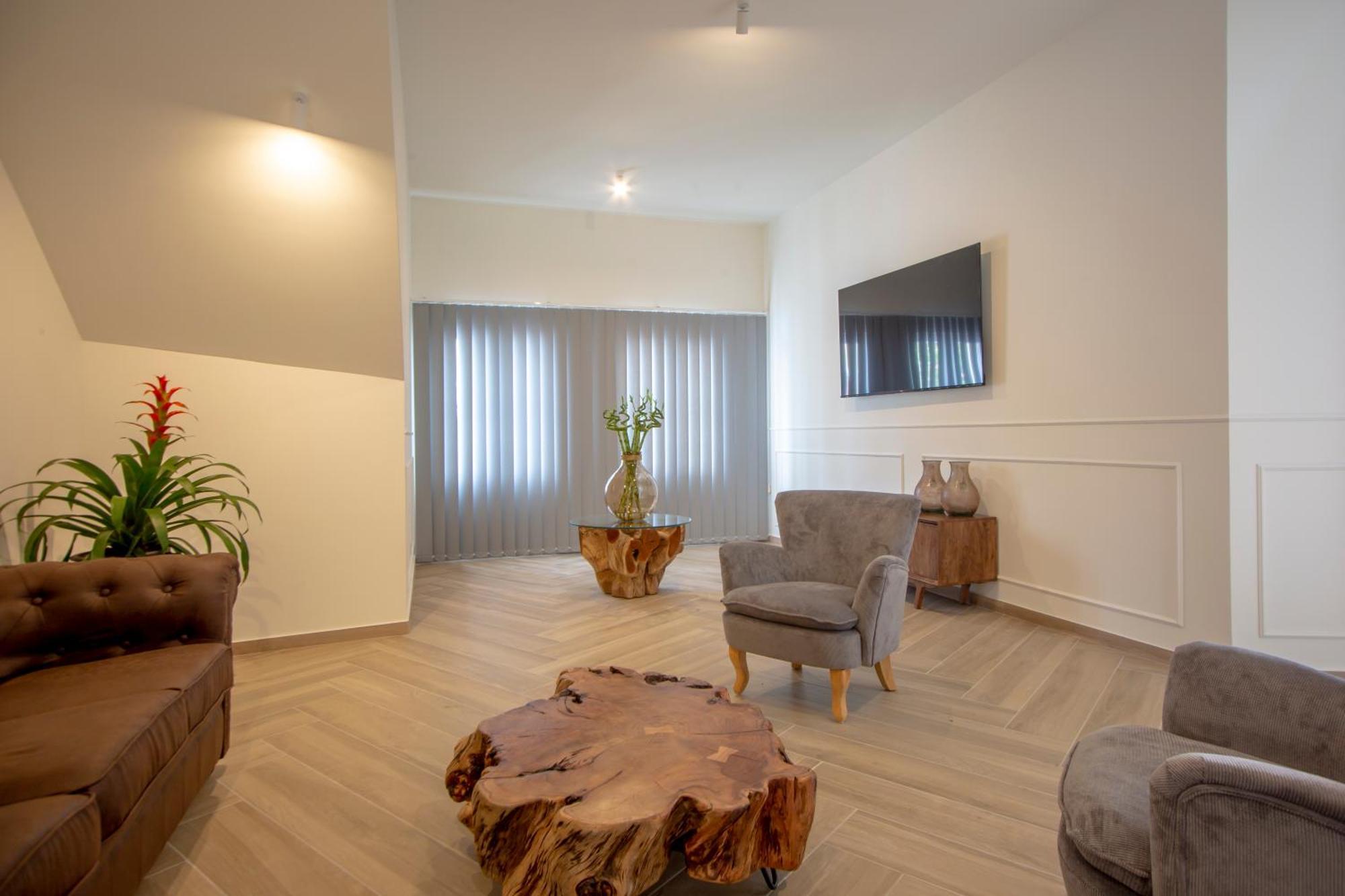 Guest House Jacaranda Фару Екстер'єр фото